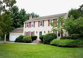 1 Foley Dr — Photo 1