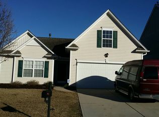 2820 Virginia Pl, Des Moines, IA 50321