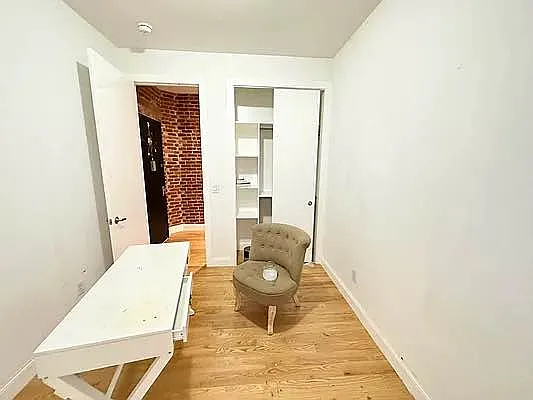 Rented by Bruma Realty LLC | media 16