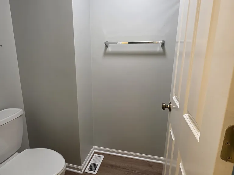 2904 Rutland Cir — Photo 22