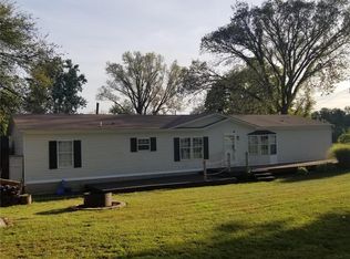 511 N Stanley Rd, Cottage Hills, IL 62018