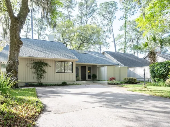 32 Water Oak Dr, Hilton Head Island, SC 29928