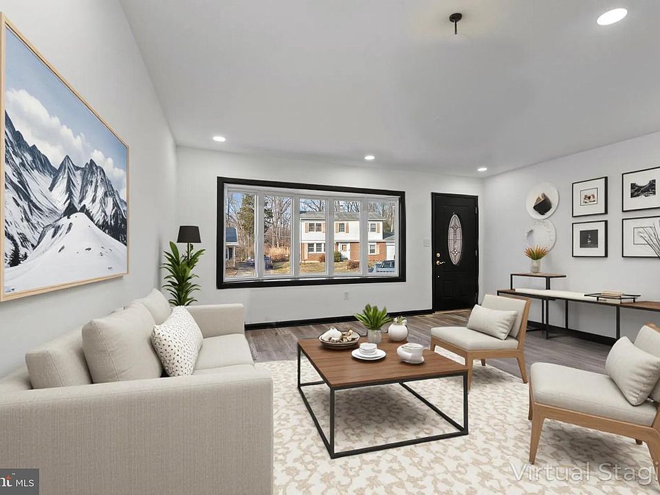 1st image of 1907 Harewood Rd