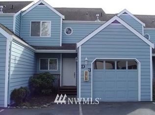 1250 SW Heller St, Oak Harbor, WA 98277