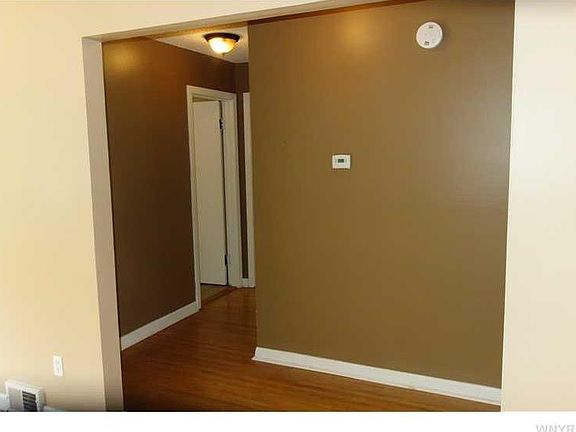 4th image of 67 Dreyer Ave