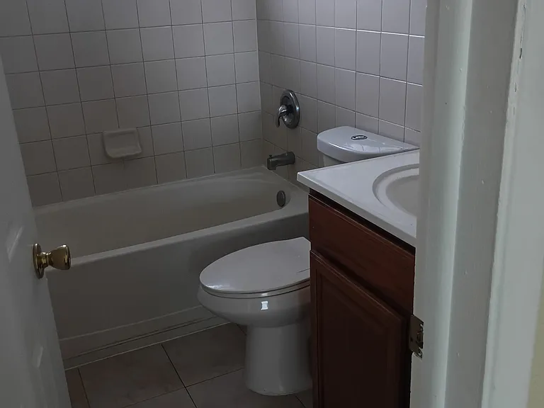 3916 Cedarwood Dr — Photo 9