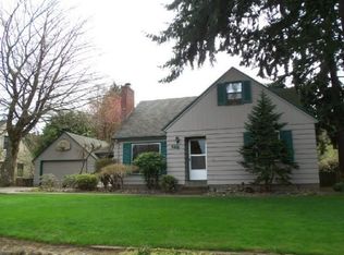 4418 SW Flower St, Portland, OR 97221