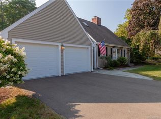 20 Cromwell Ct, Old Saybrook, CT 06475
