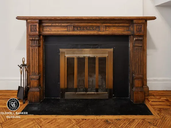 132 West 73rd Street image 10 of 13