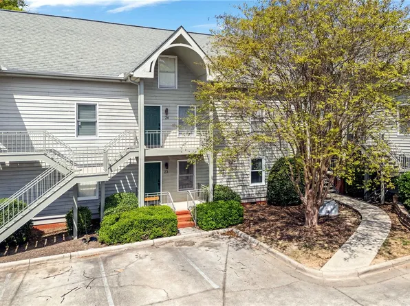 528 Genelda Ave APT 23, Auburn, AL 36832