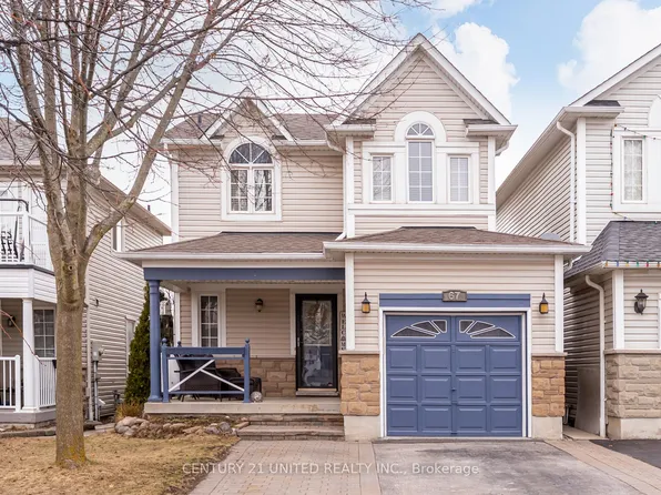 67 Ault Cres, Whitby, ON L1M 2G7