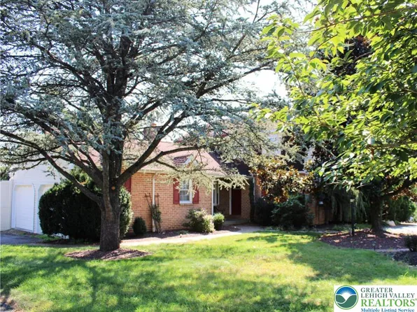 1385 Brookside Rd, Allentown, PA 18106