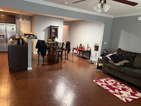 4th image of 4815 Octavia St