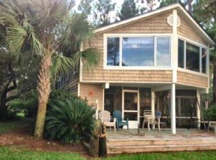 241 Rio Vista Dr, Lanark Village, FL 32323