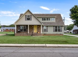 602 7th St, Lawrenceburg, TN 38464