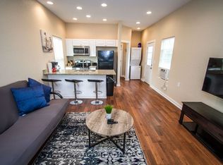 123 Douglas Way St, San Antonio, TX 78210