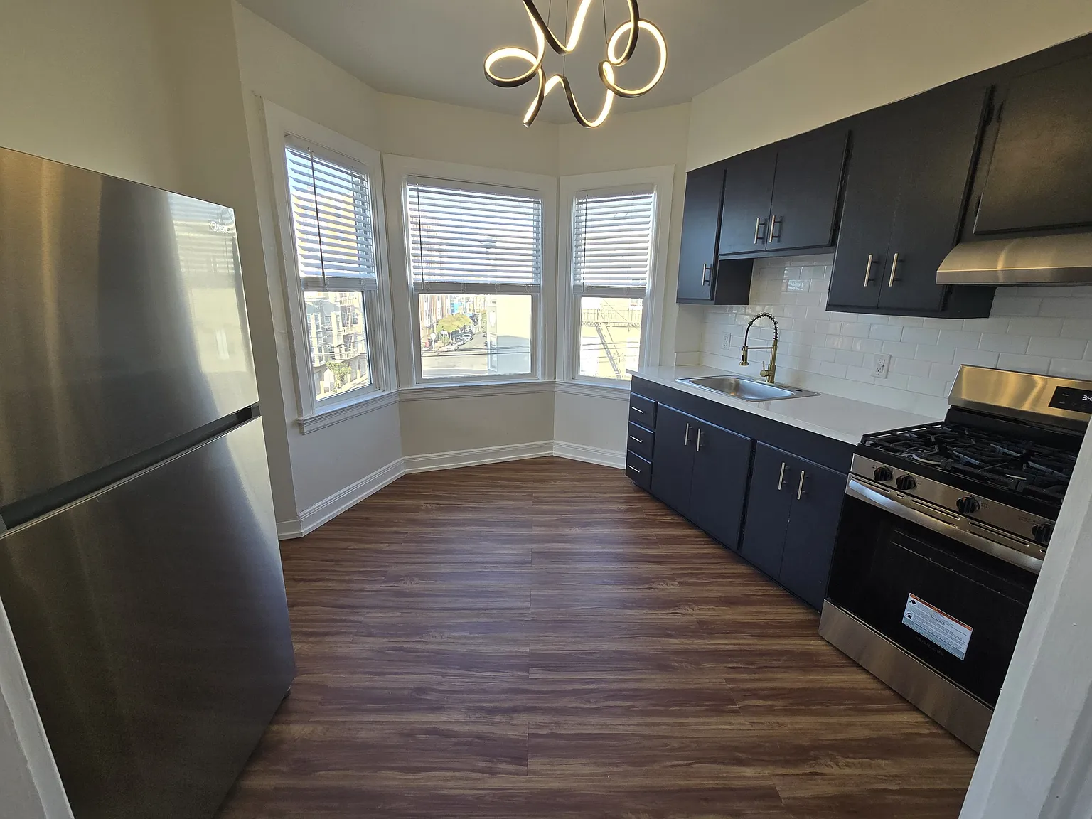 1 bed, 540 sqft, $3,200 — Photo 2