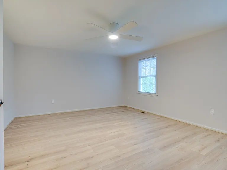 14582 Truro Parish Ct — Photo 37