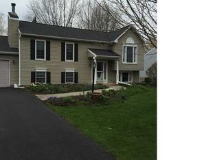 8479 Caboose Cir, Cicero, NY 13039
