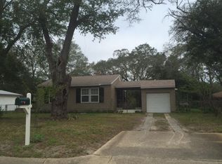18 Ferry Rd, Fort Walton Beach, FL 32548