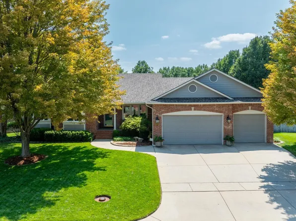 12725 E Edgewood Dr, Wichita, KS 67206