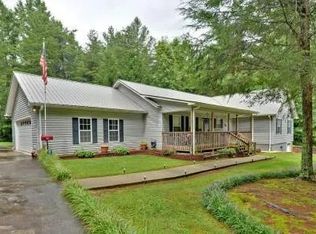 8605 Boardtown Rd, Ellijay, GA 30540