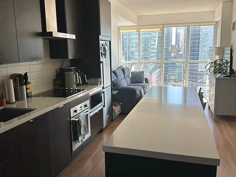 300 Front St W #3306 — Photo 5