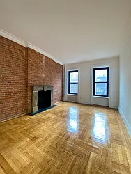 519 East 88th Street, #4A