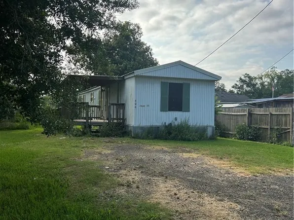 606 N Stanford St, Sulphur, LA 70663