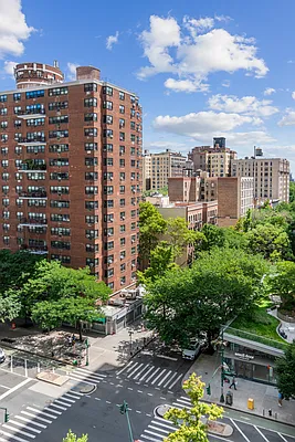 Rented by Douglas Elliman | media 6