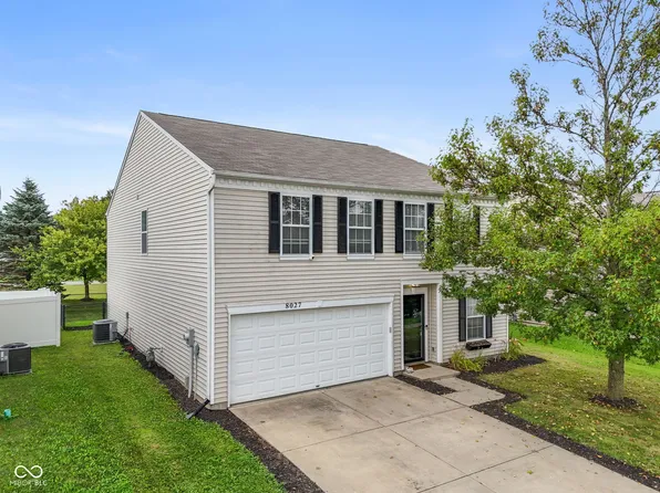8027 Bach Dr, Indianapolis, IN 46239