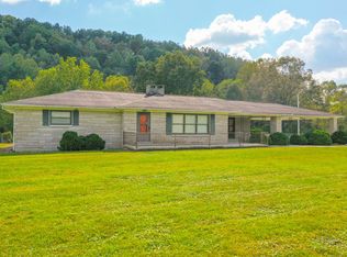 7703 Highway 472, Manchester, KY 40962