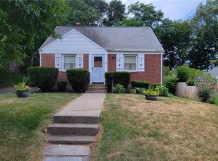 36 Rolfe St, Hamden, CT 06517