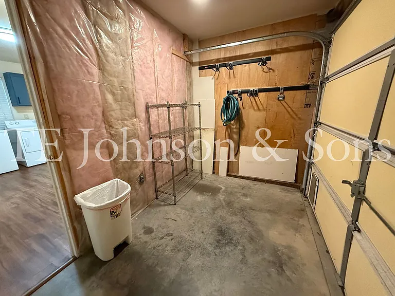 108 Greenway St — Photo 20