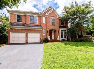 1719 Strine Dr, Mc Lean, VA 22101