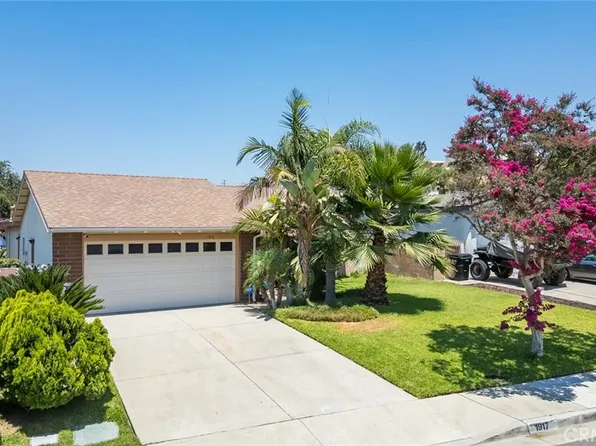 1917 S Grandview Ln, West Covina, CA 91792