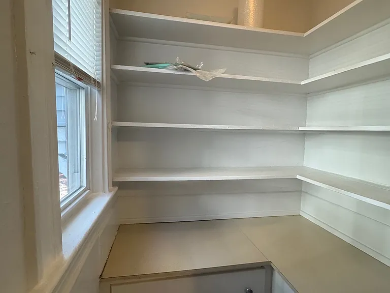 40 Calvin St S #3R — Photo 15