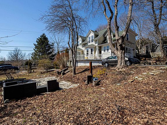 4th image of 53 Rutledge St