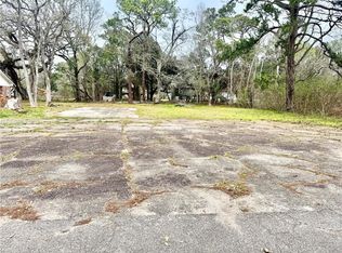 9320 Cain St, Coden, AL 36523