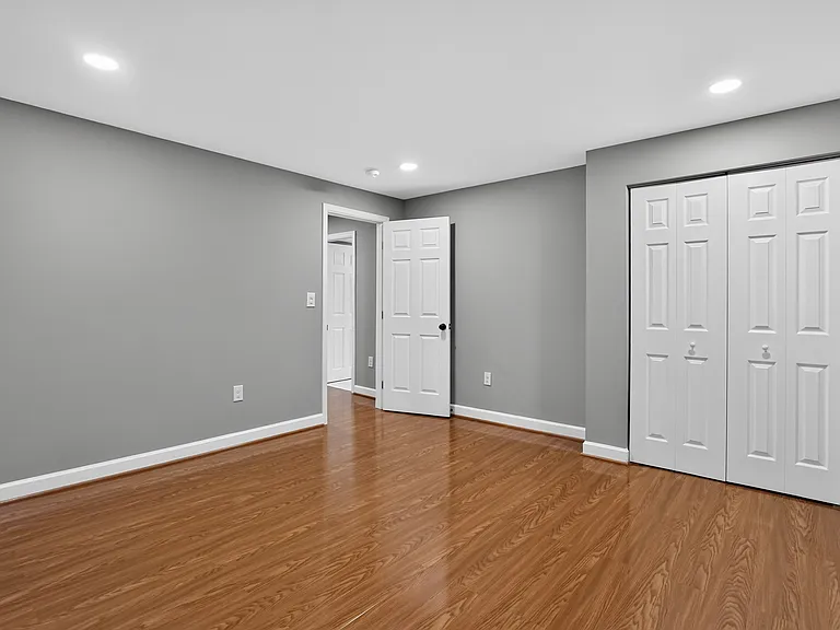 9226 Campfire Ct — Photo 7