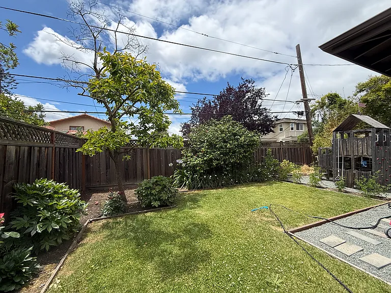 3156 Ramona St — Photo 40