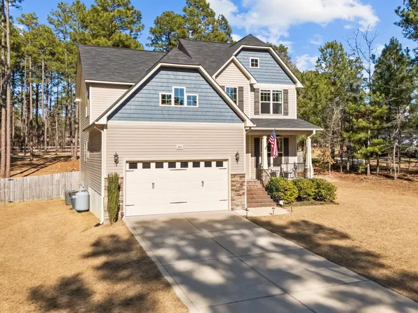 204 Pine Top Drive, Carthage, NC 28327