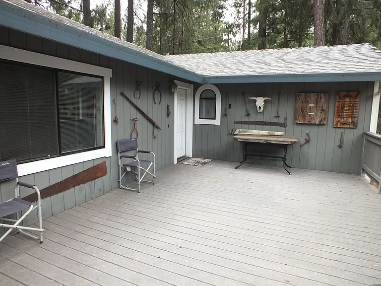 5680 Azalea Cir — Photo 2