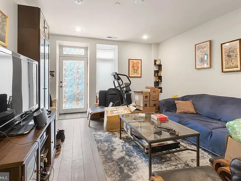 1514 S 9th St #102 — Photo 7