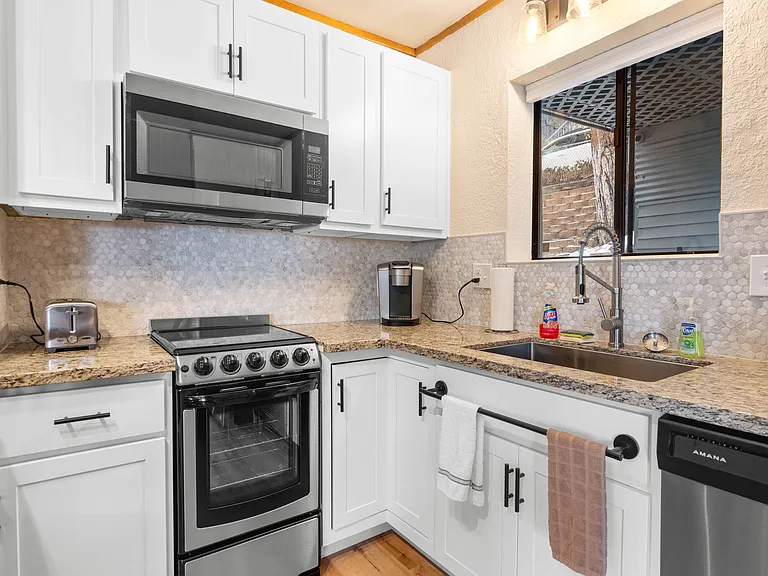 345 Lookout Dr #2 — Photo 12