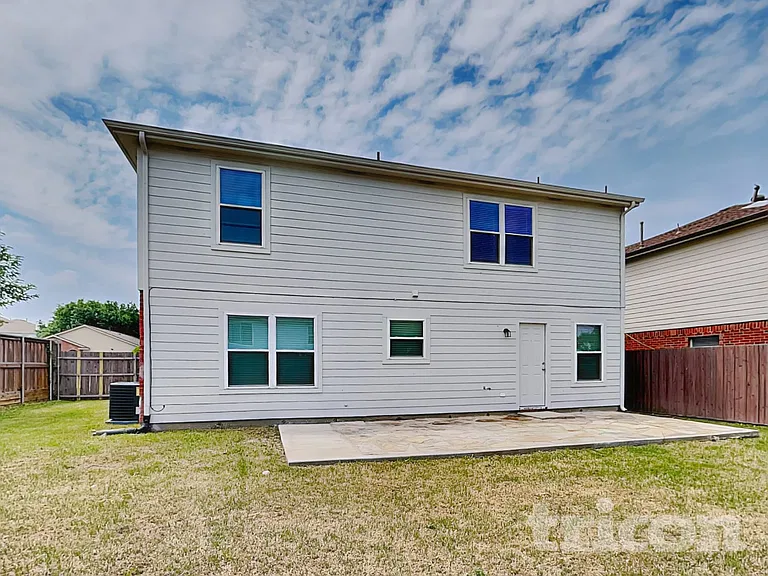 637 Aqua Dr — Photo 15