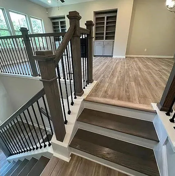 735 Brecklin Ln — Photo 18