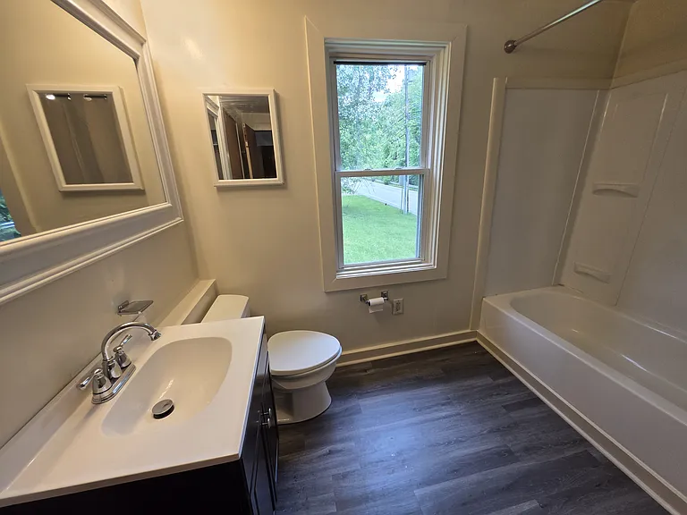 534 Broadlawn Dr — Photo 8