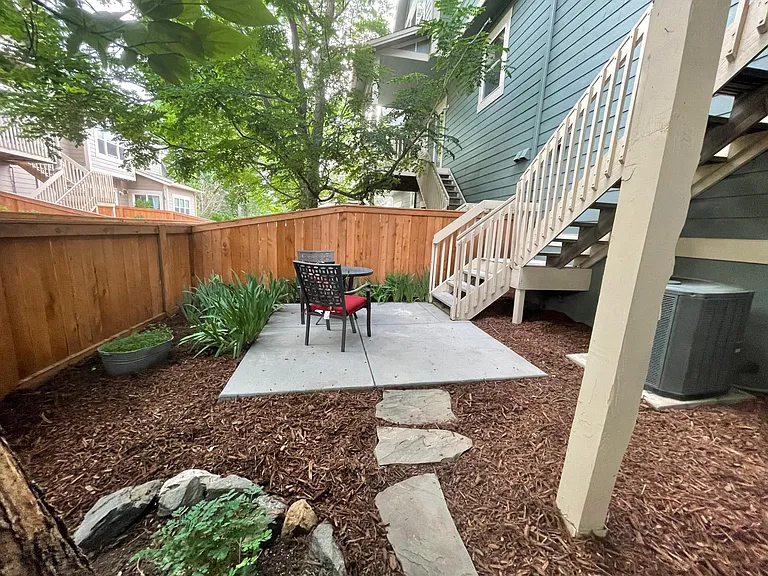 2252 Watersong Cir — Photo 21