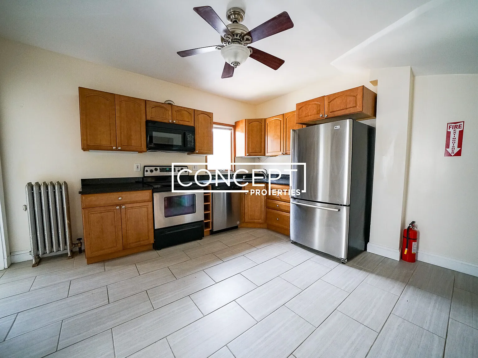 6 bed, 2188 sqft, $1,300 — Photo 3